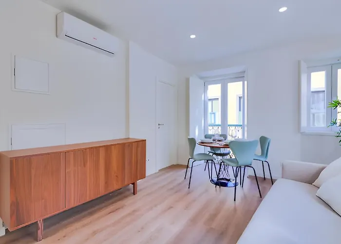 Graceful 1 Bedroom Apartment - G201